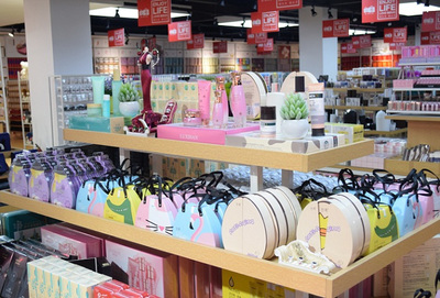 十元百貨店高效經(jīng)營策略 聚焦日用品的成功之道